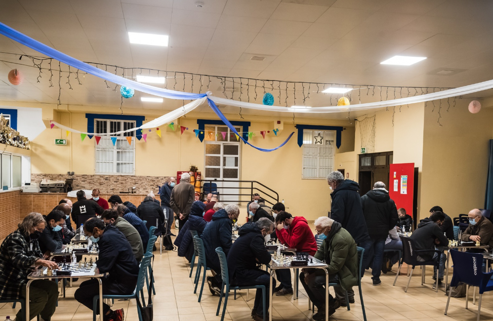 Campeões! Loulé A vence campeonato distrital de semi-rápi...