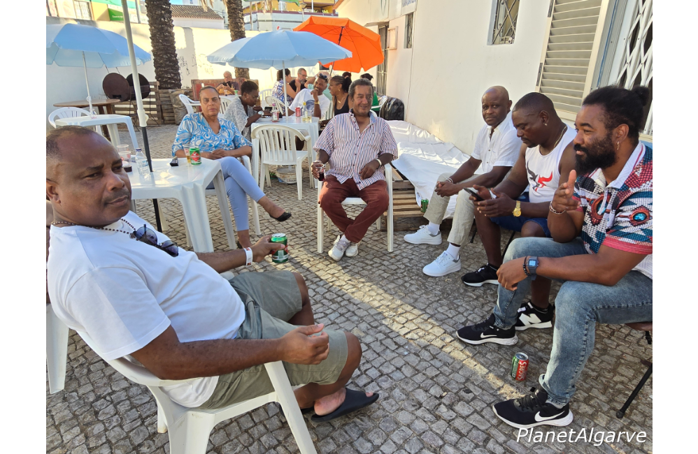 “Tarde Tropical” celebra a cultura africana em Quarteira...