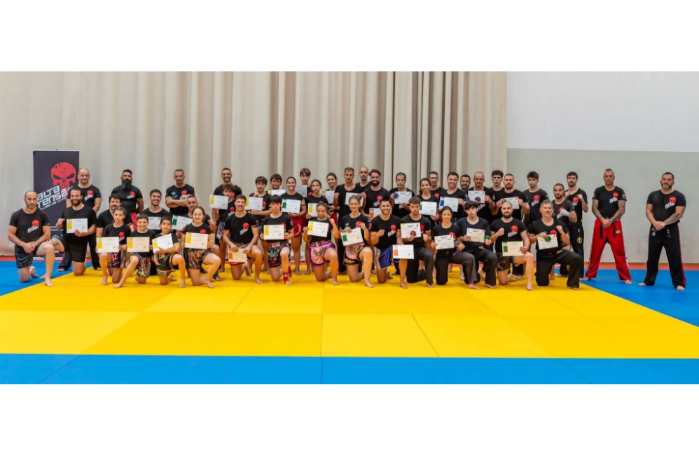 TREINO/GRADUAÇÕES ALTA TENSÃO - Clube de Combate | Portal...