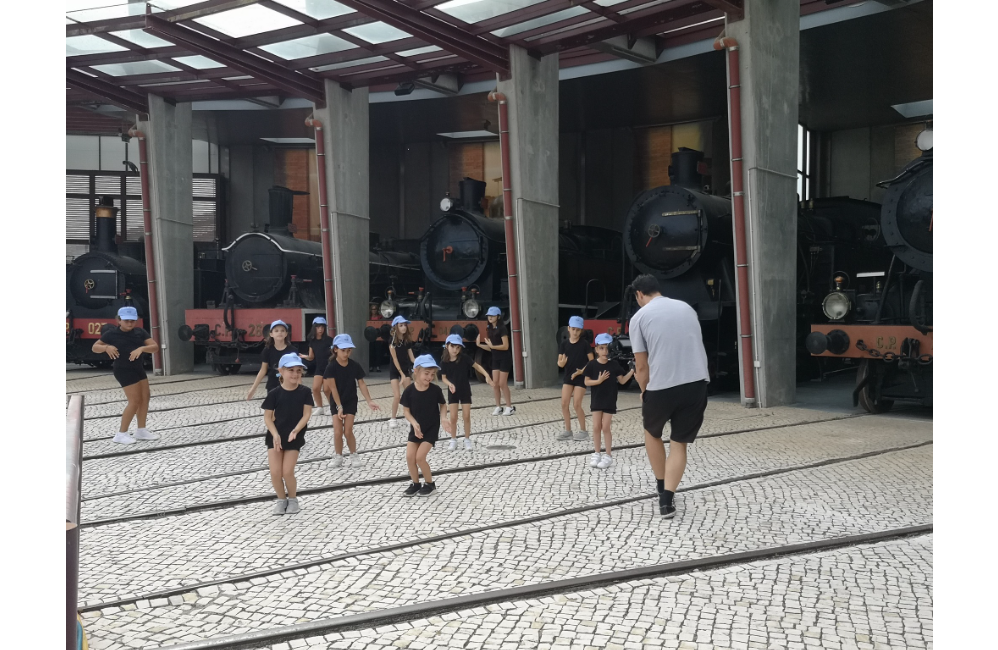 DanceKids da Academia de Dança do Entroncamento no ErihWork...